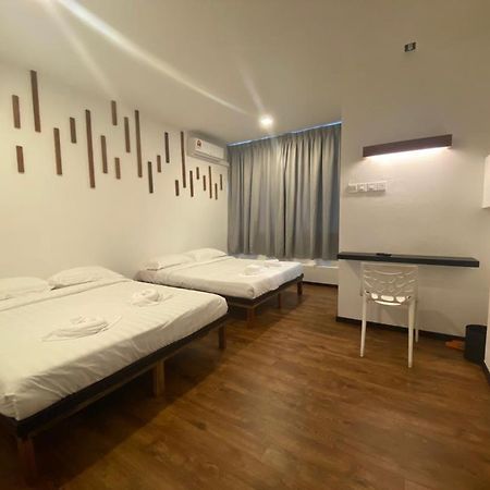 Kuching Hotel Kültér fotó